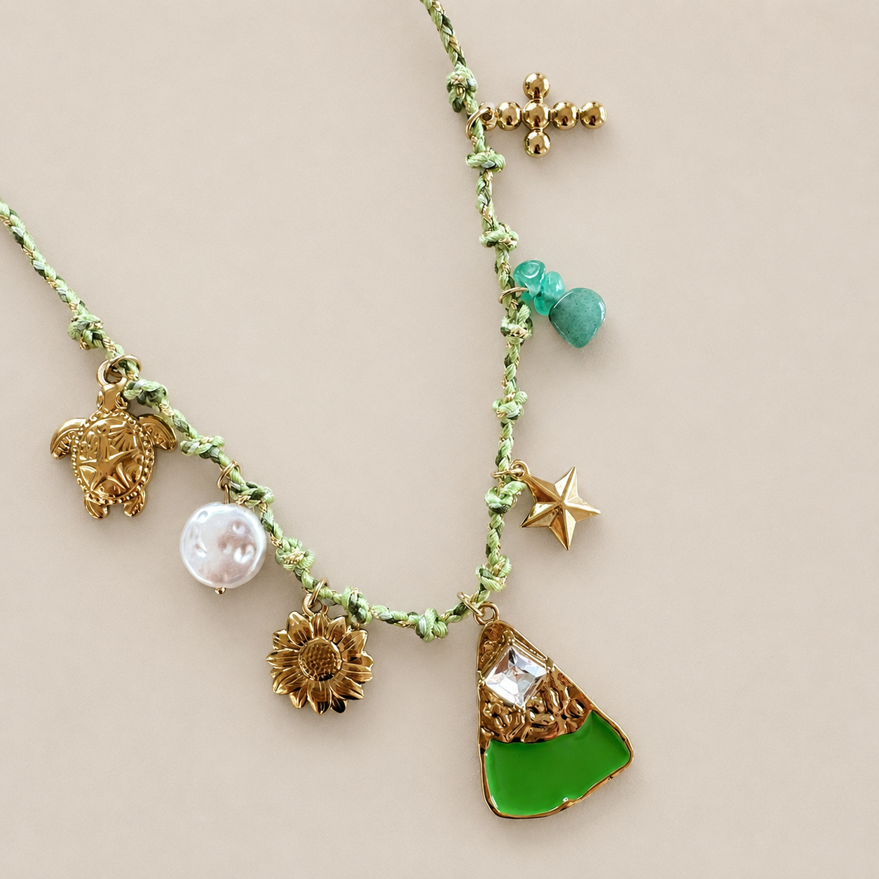 Collana Isola — Pistacchio